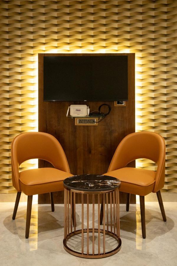 The Majestic Boutique Hotel Mumbai Dış mekan fotoğraf